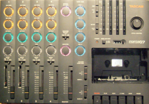 LR Tascam Porta 07